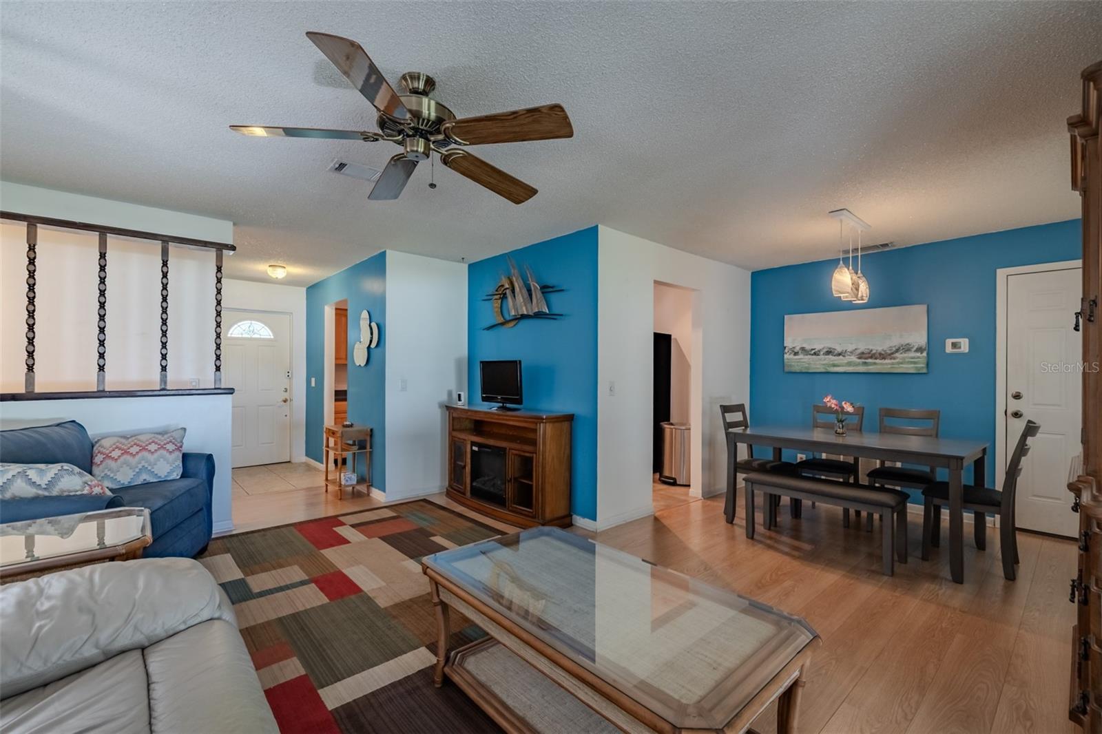 3302 KING RICHARD, Seffner, FL 33584