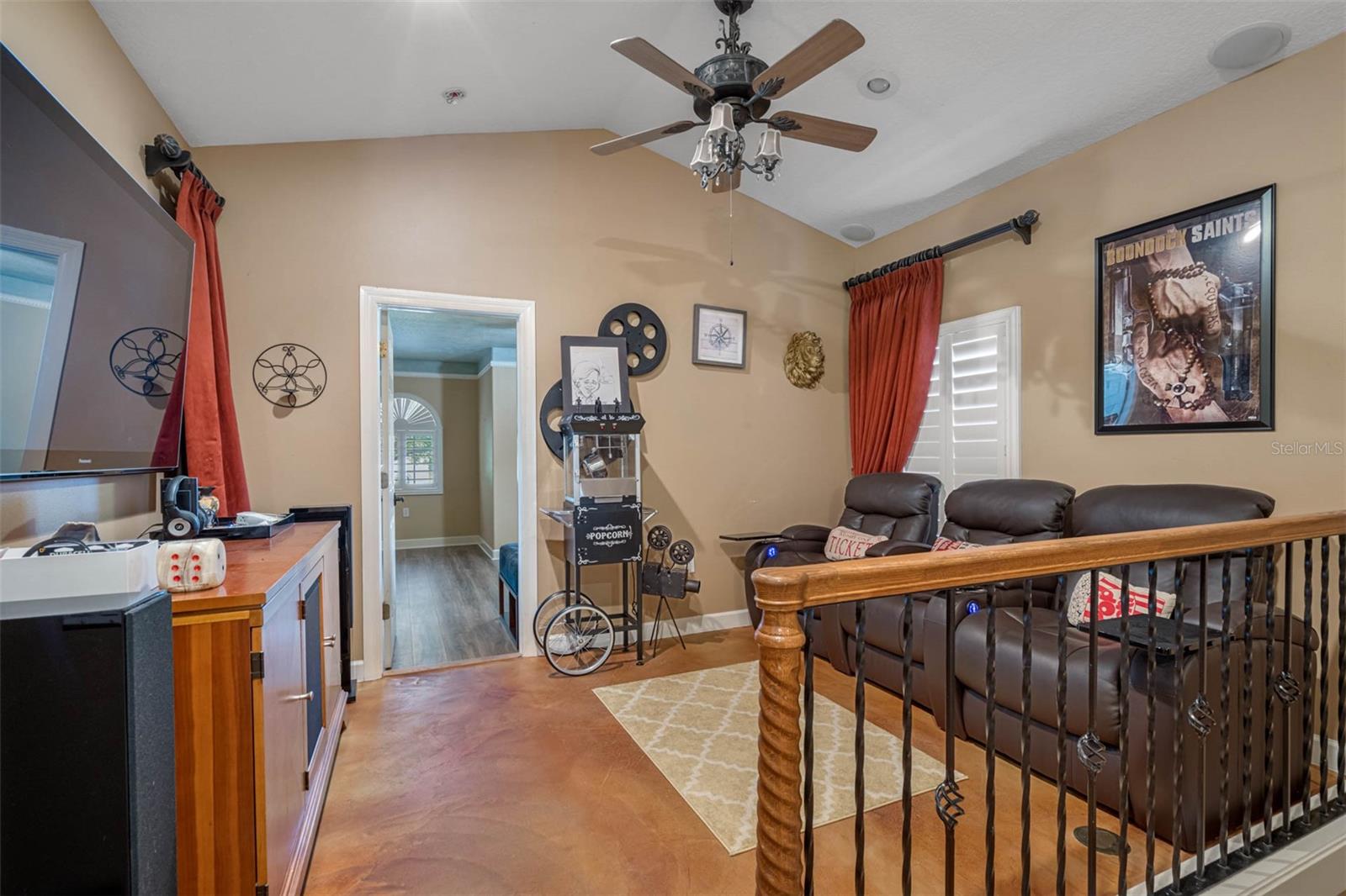 531 ISLEWORTH CLOSE, Tarpon Springs, FL 34688