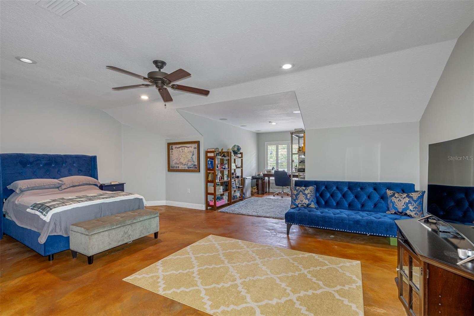 531 ISLEWORTH CLOSE, Tarpon Springs, FL 34688