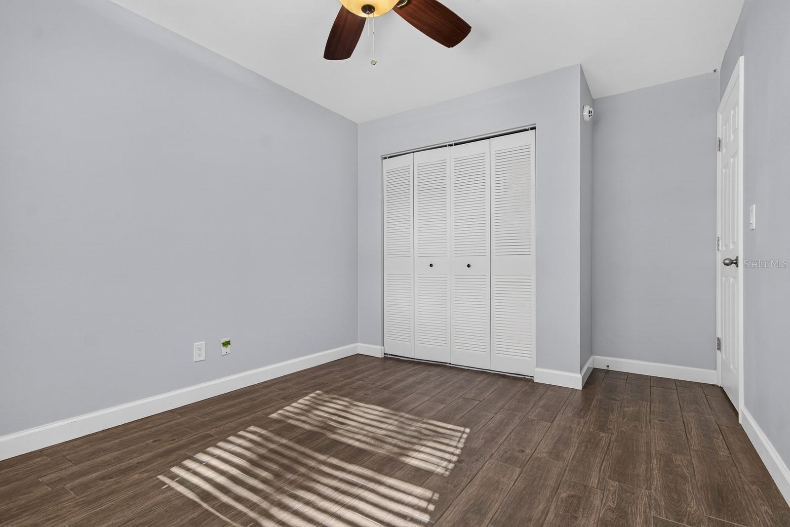 120 ORANGE AVENUE N, St Petersburg, FL 33710