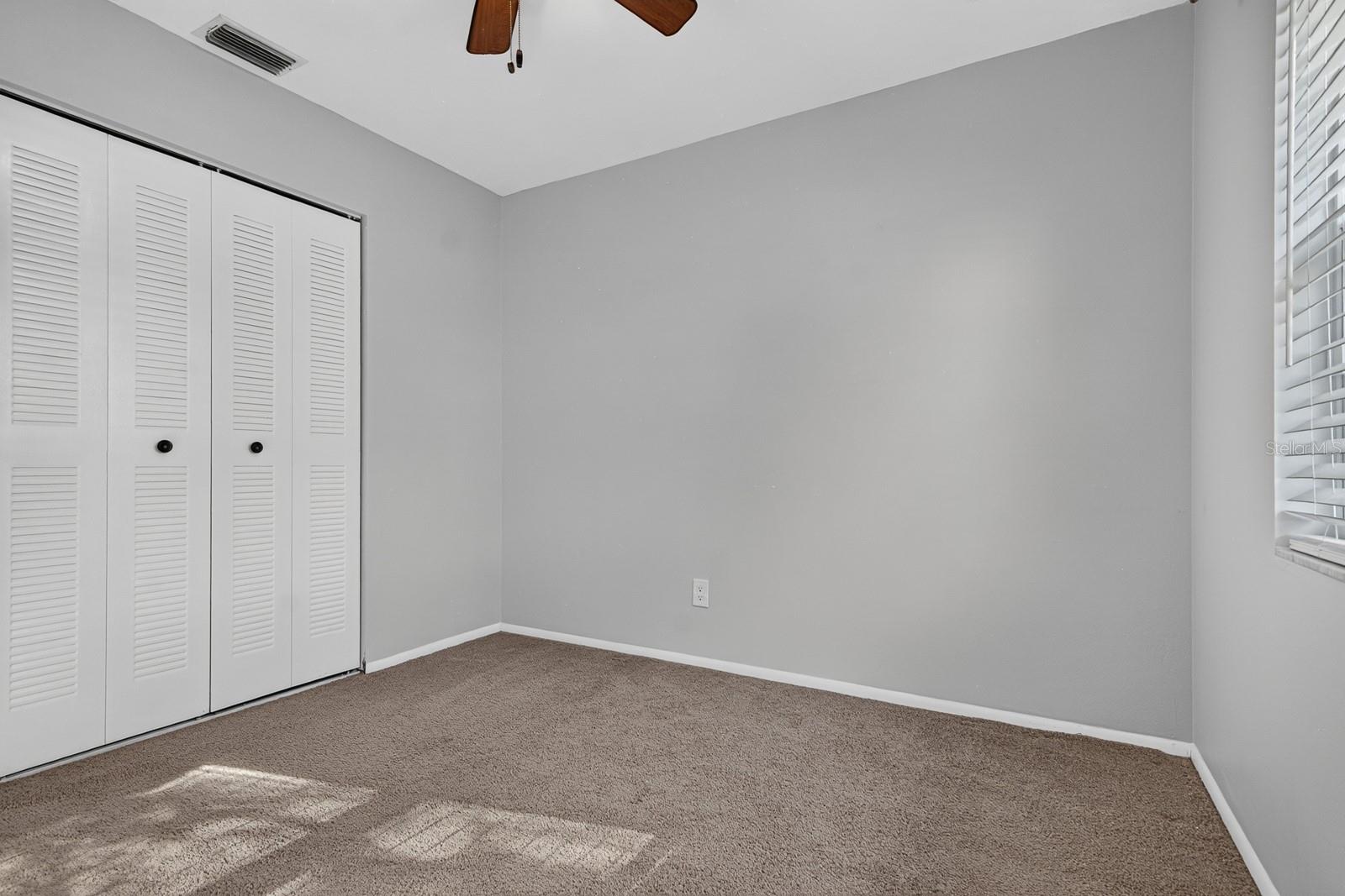 120 ORANGE AVENUE N, St Petersburg, FL 33710