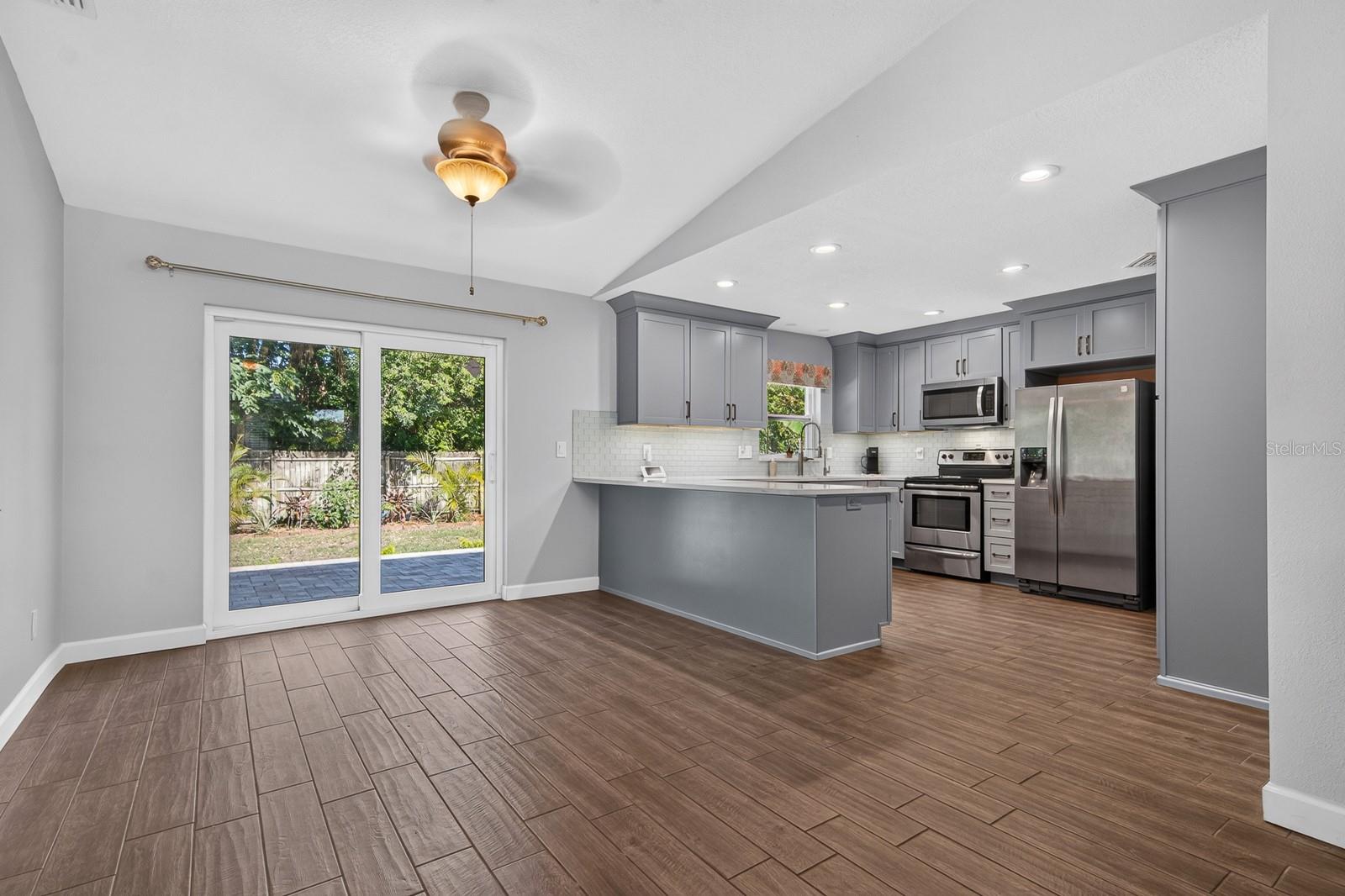 120 ORANGE AVENUE N, St Petersburg, FL 33710 120 ORANGE AVENUE N, St Petersburg, FL 33710