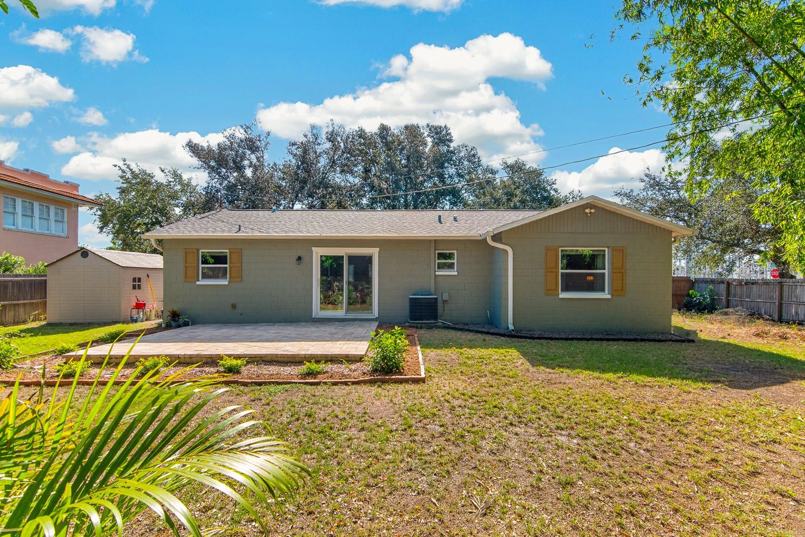 120 ORANGE AVENUE N, St Petersburg, FL 33710