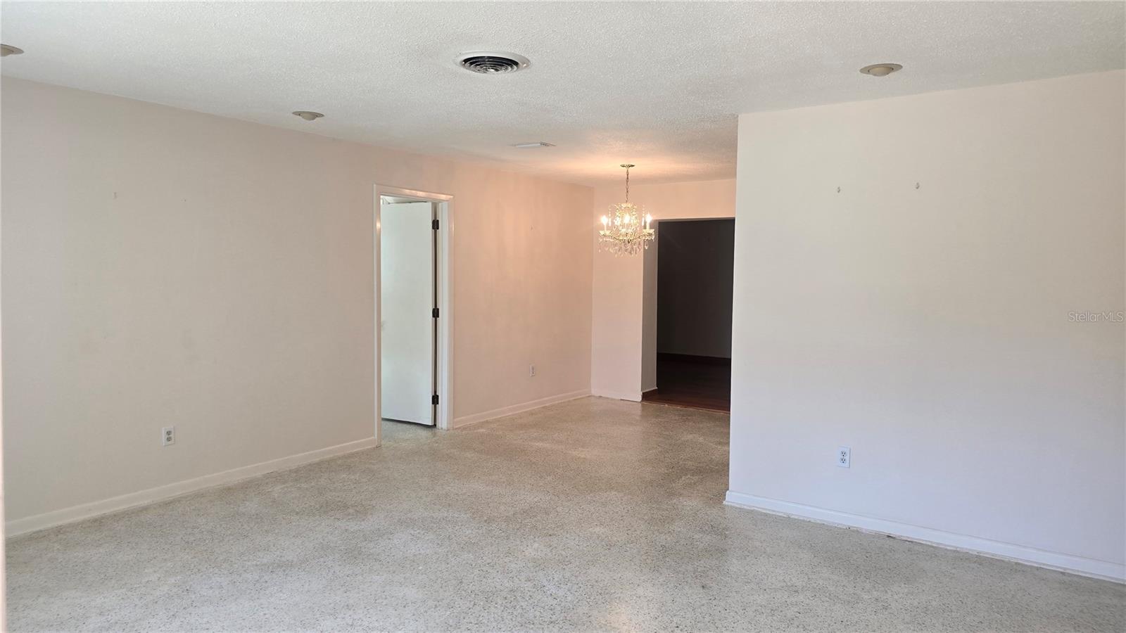 10386 112TH WAY N, Seminole, FL 33778