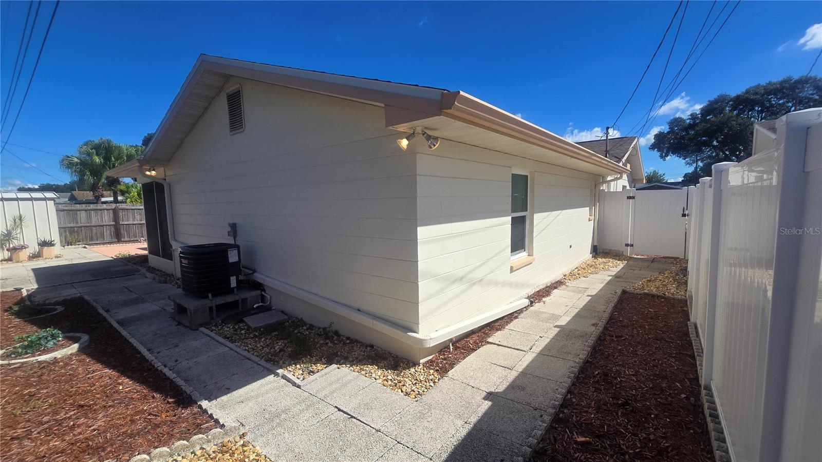 10386 112TH WAY N, Seminole, FL 33778