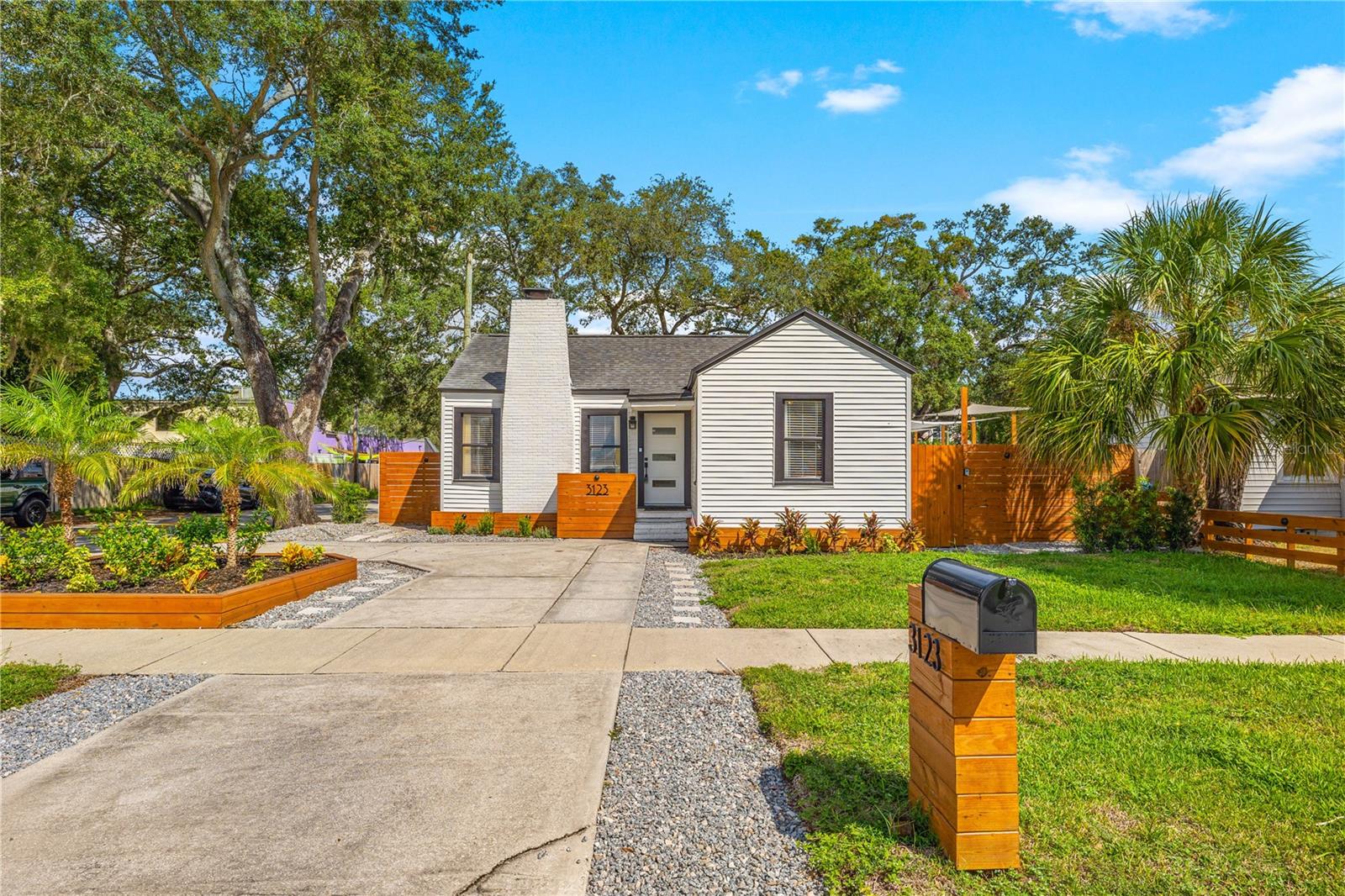 3123 W MARLIN AVENUE, Tampa, FL 33611