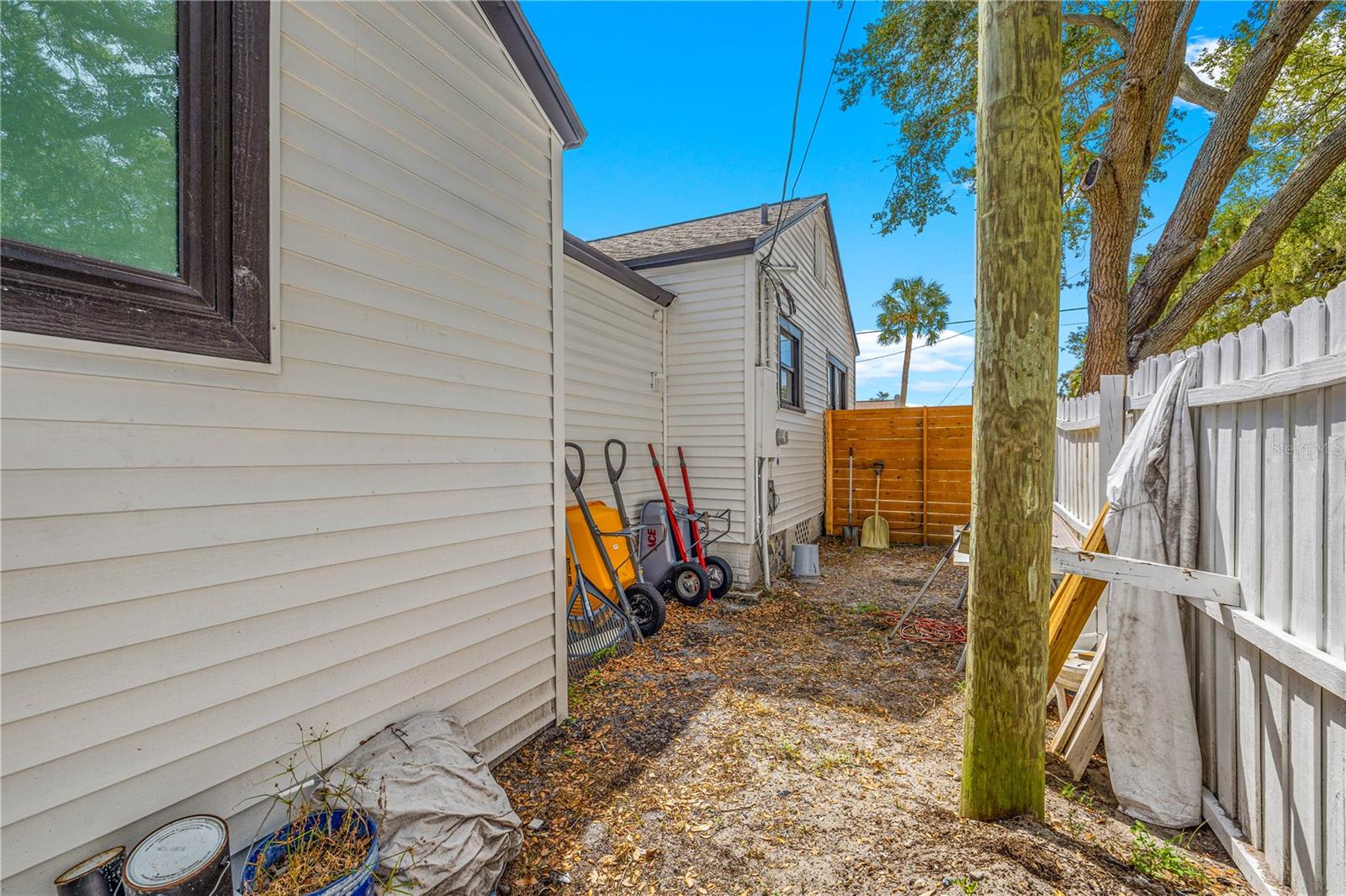 3123 W MARLIN AVENUE, Tampa, FL 33611