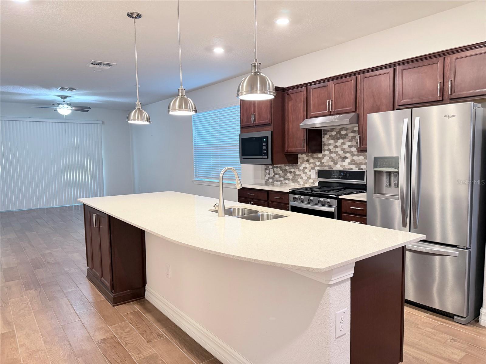 19420 SHIP WHEEL WAY, Land O Lakes, FL 34638