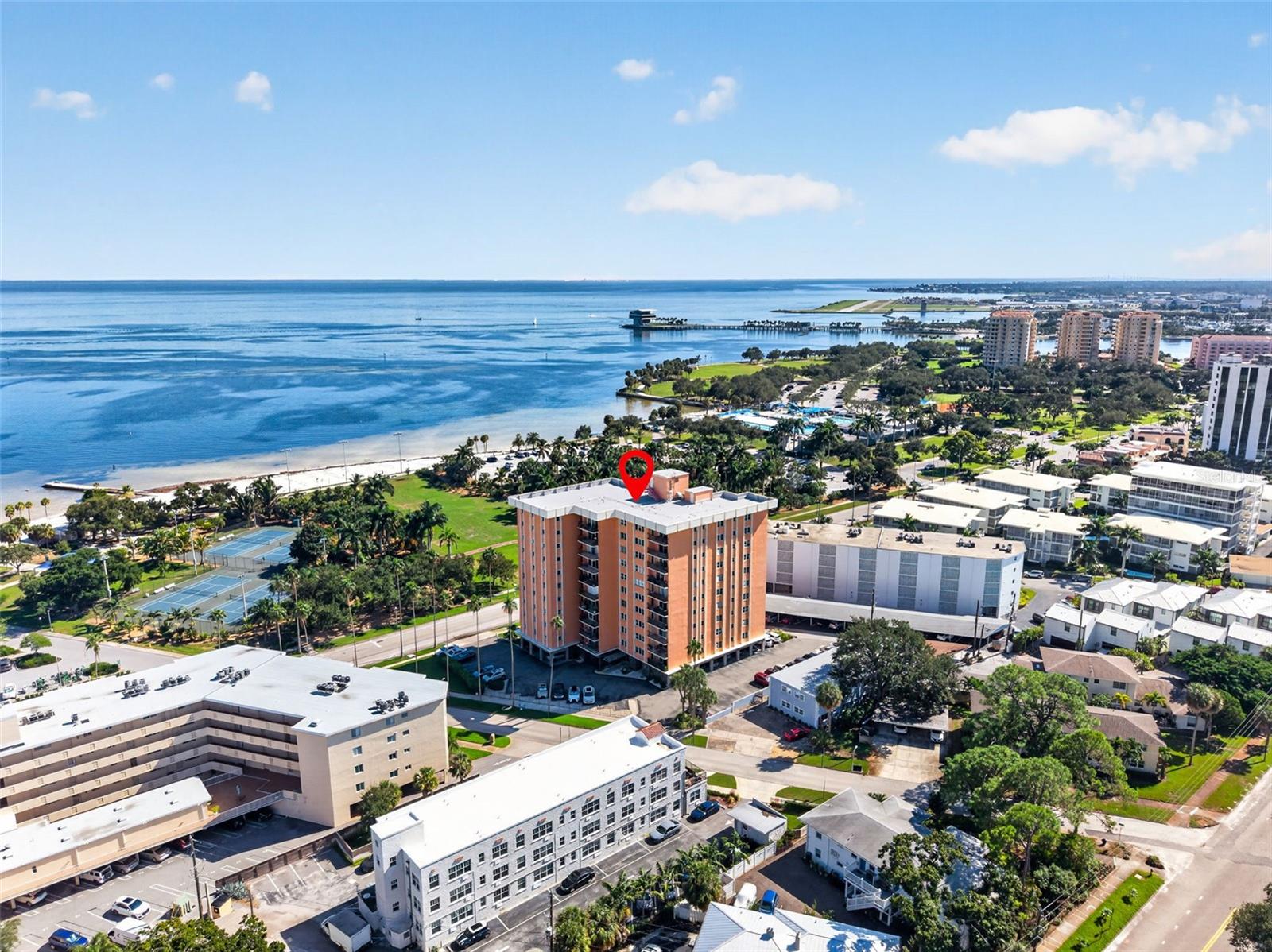 1120 N SHORE DRIVE NE, #502, St Petersburg, FL 33701