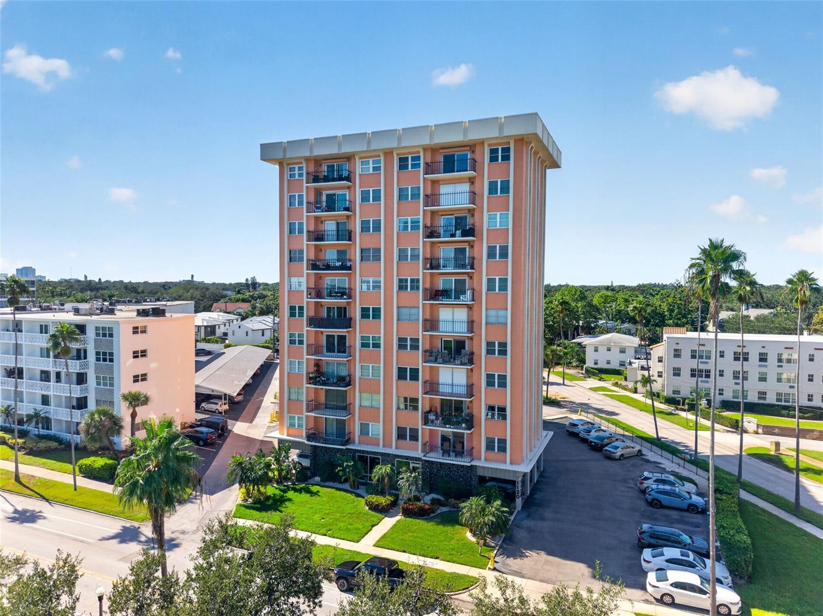 1120 N SHORE DRIVE NE, #502, St Petersburg, FL 33701 1120 N SHORE DRIVE NE, #502, St Petersburg, FL 33701