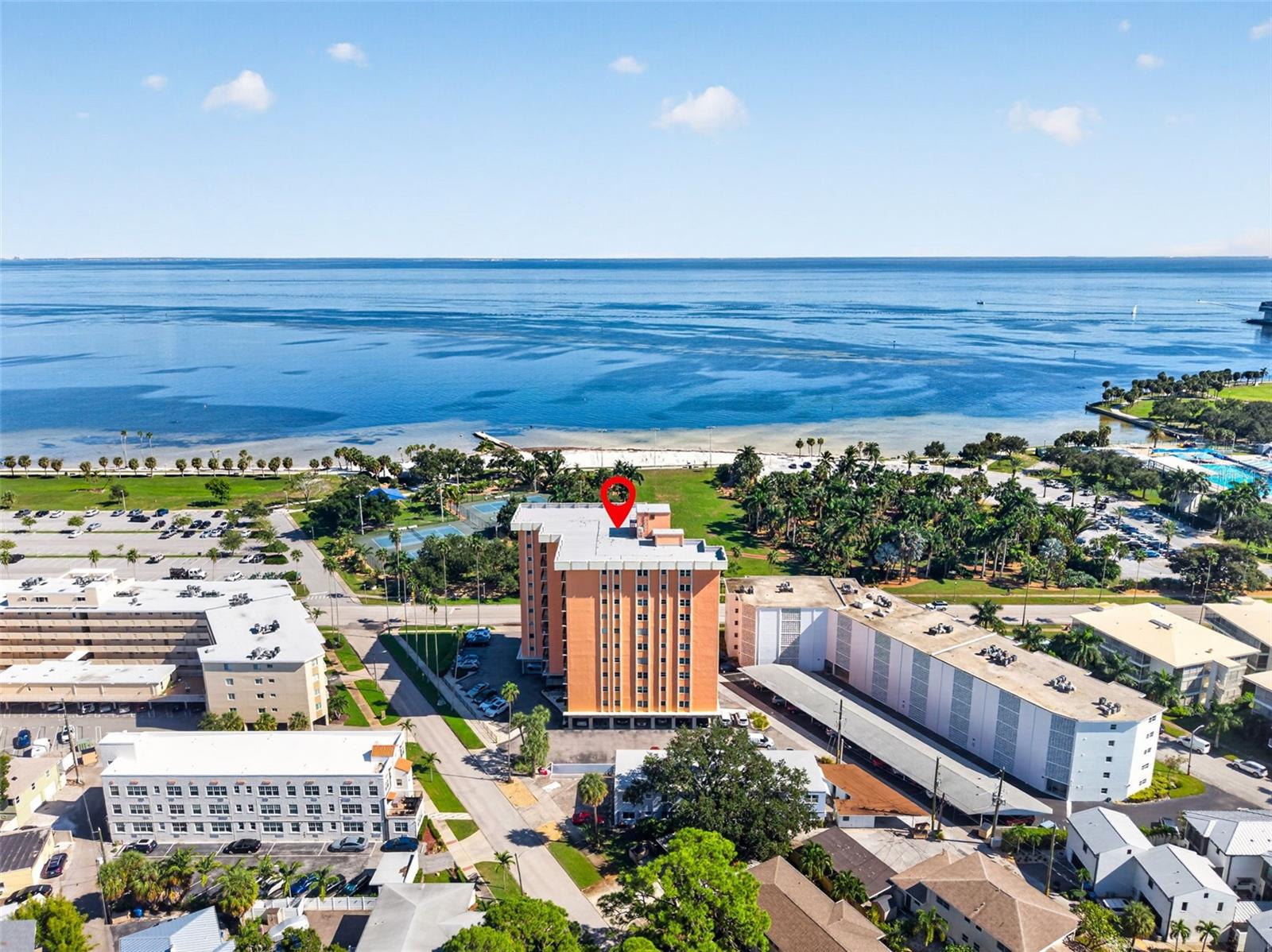 1120 N SHORE DRIVE NE, #502, St Petersburg, FL 33701