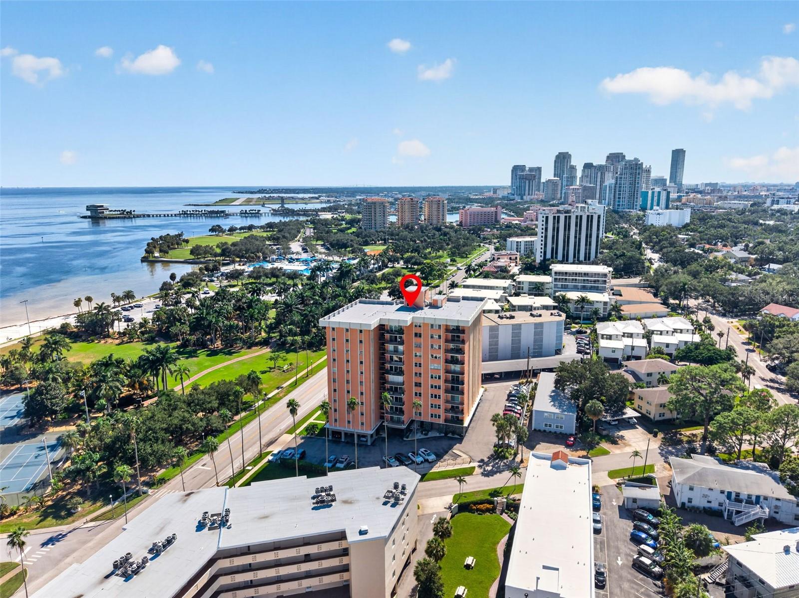 1120 N SHORE DRIVE NE, #502, St Petersburg, FL 33701