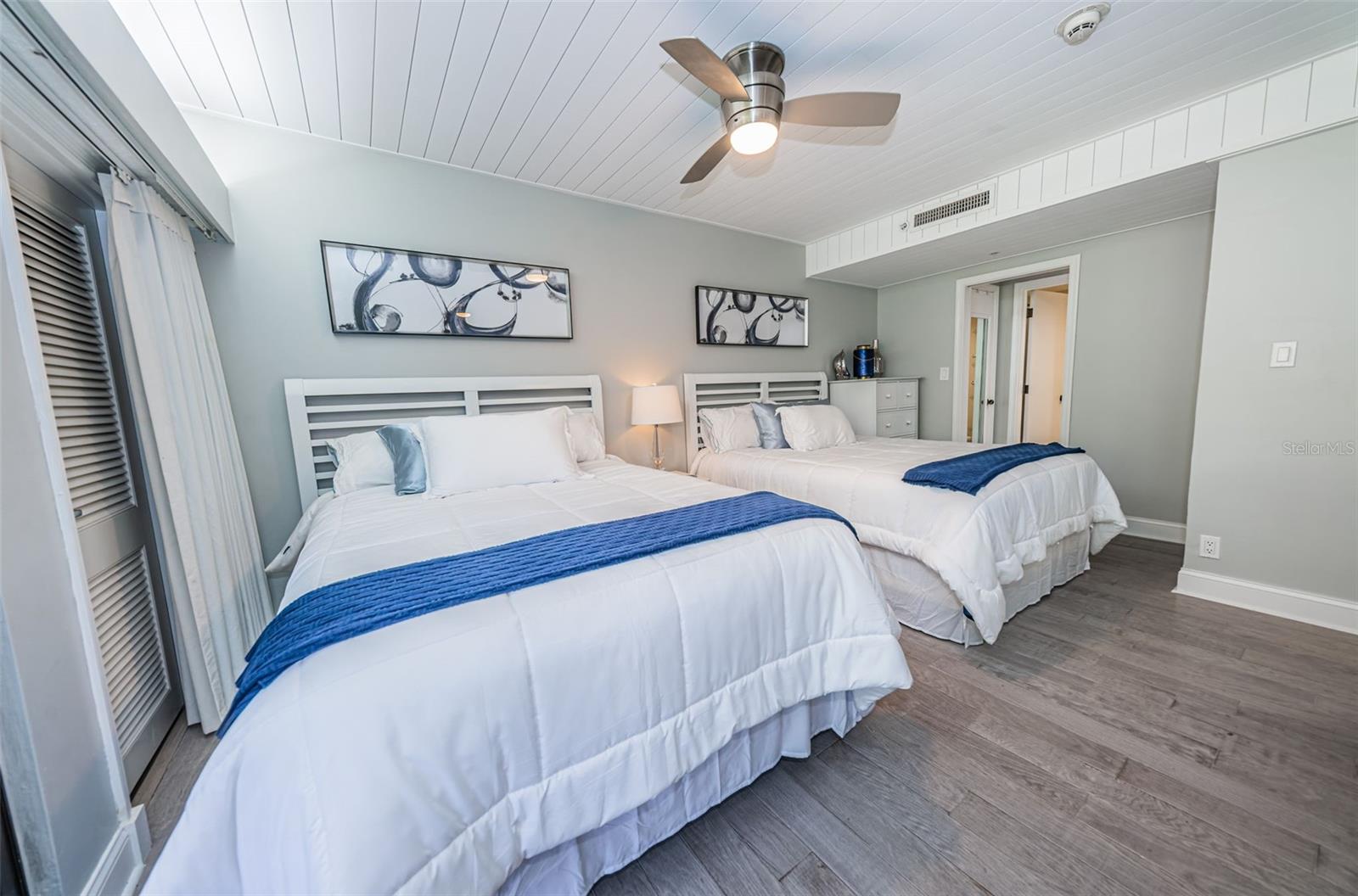 36750 US HIGHWAY 19 N, #3-209, Palm Harbor, FL 34683