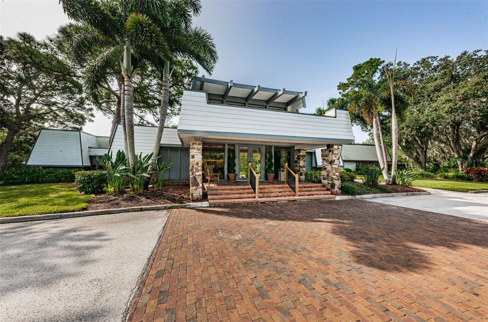 36750 US HIGHWAY 19 N, #3-209, Palm Harbor, FL 34683
