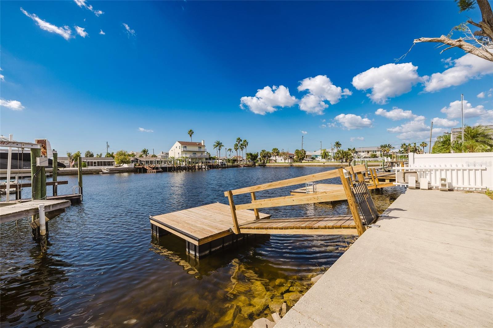 13637 LAGOON DRIVE, Hudson, FL 34667