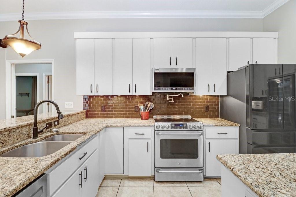 8705 CRESCENT FOREST BOULEVARD, New Port Richey, FL 34654