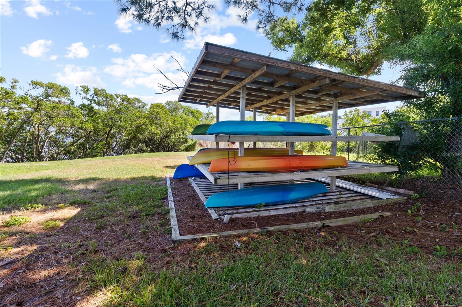Kayak area and storage