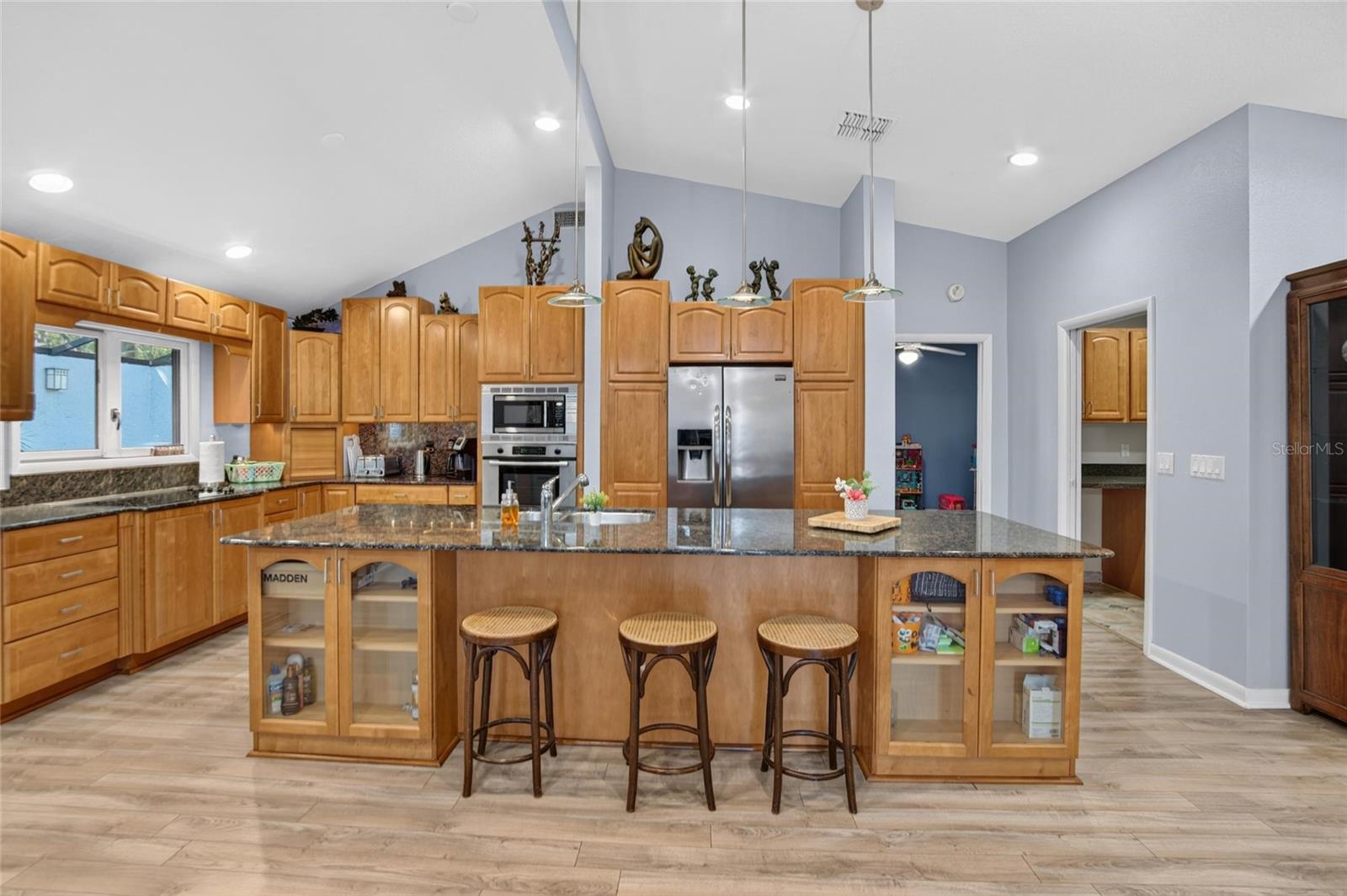 712 DORADO COURT, Brandon, FL 33511