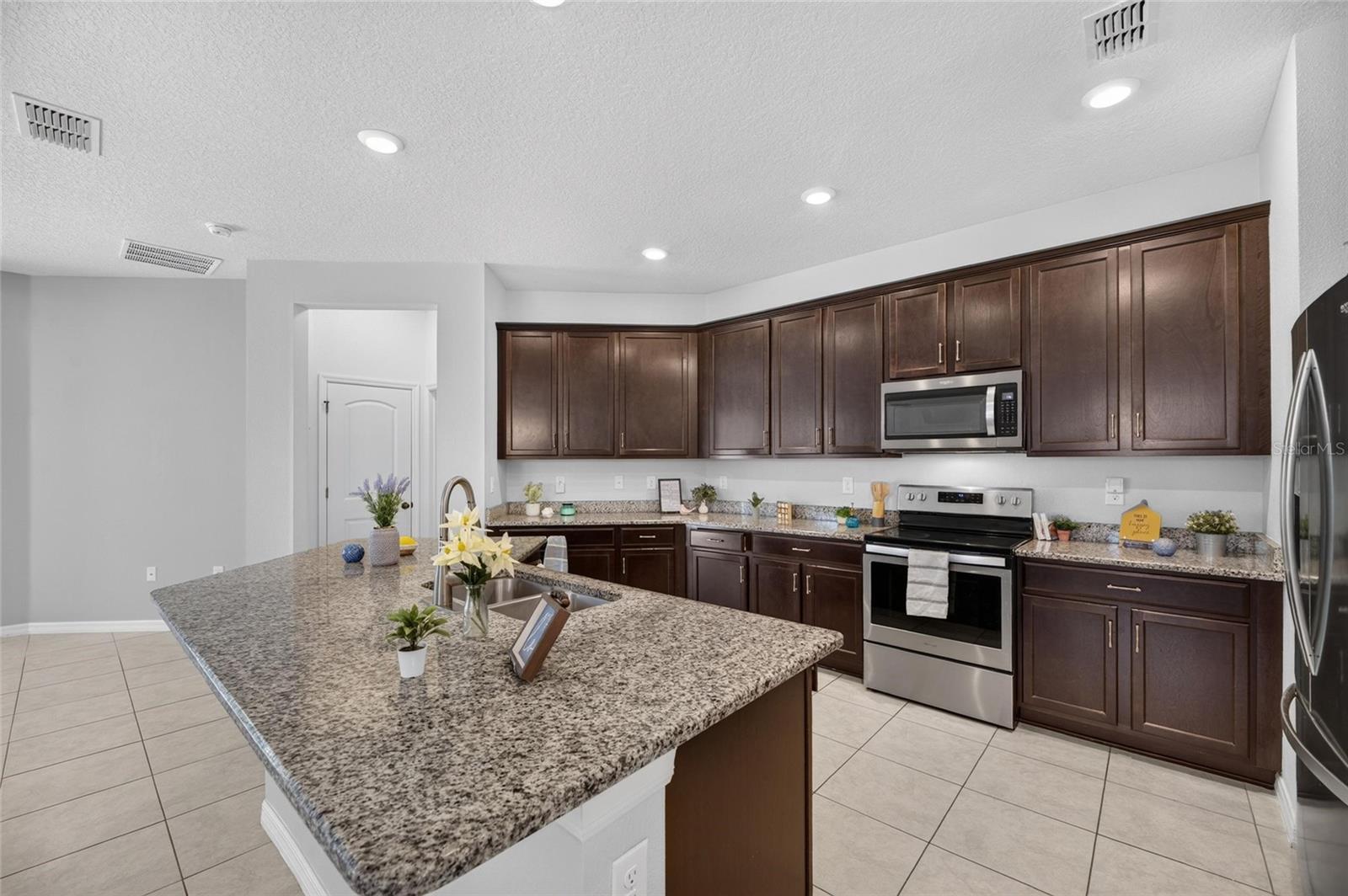 11515 BRIGHTON KNOLL LOOP, Riverview, FL 33579 11515 BRIGHTON KNOLL LOOP, Riverview, FL 33579