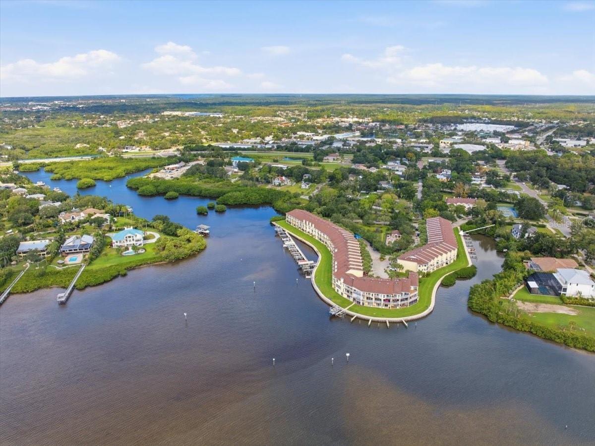 116 BRENT CIRCLE, Oldsmar, FL 34677