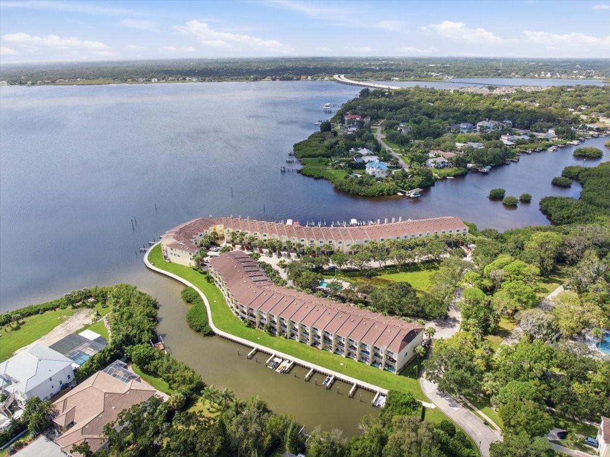 116 BRENT CIRCLE, Oldsmar, FL 34677