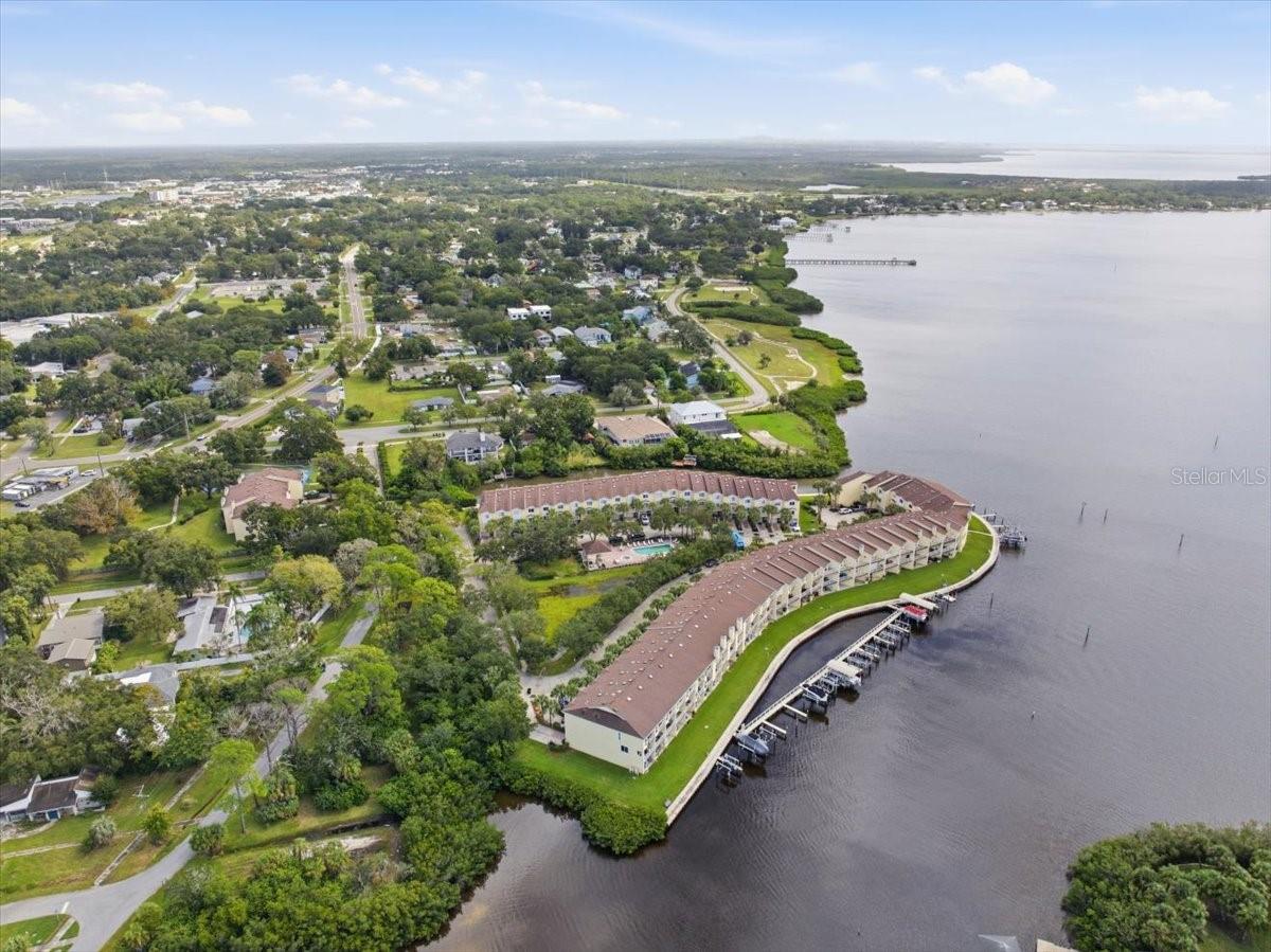 116 BRENT CIRCLE, Oldsmar, FL 34677