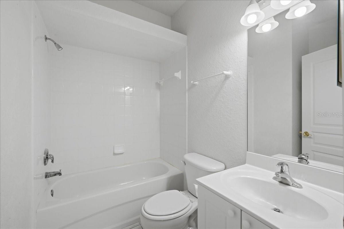 116 BRENT CIRCLE, Oldsmar, FL 34677