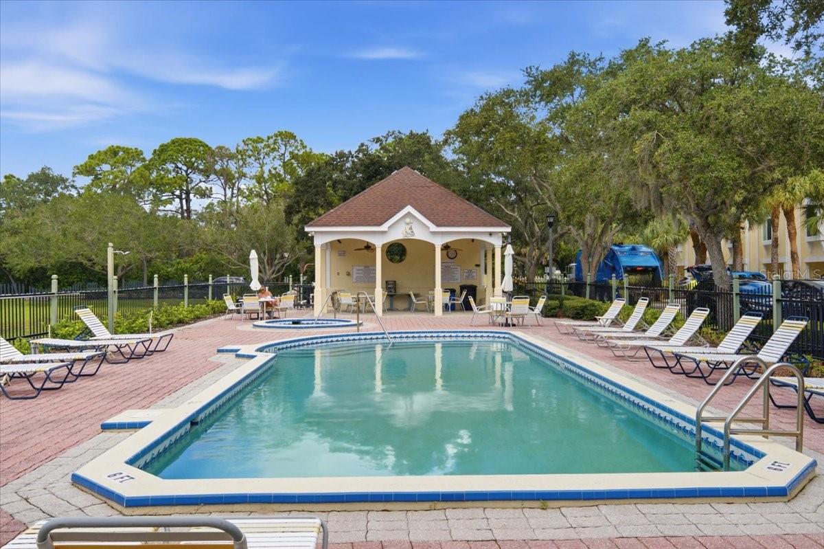 116 BRENT CIRCLE, Oldsmar, FL 34677