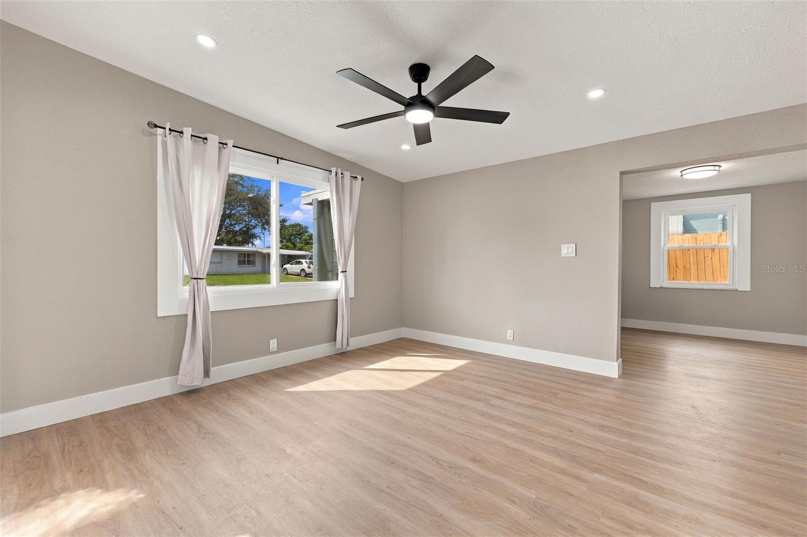 10493 116TH AVENUE, Largo, FL 33773