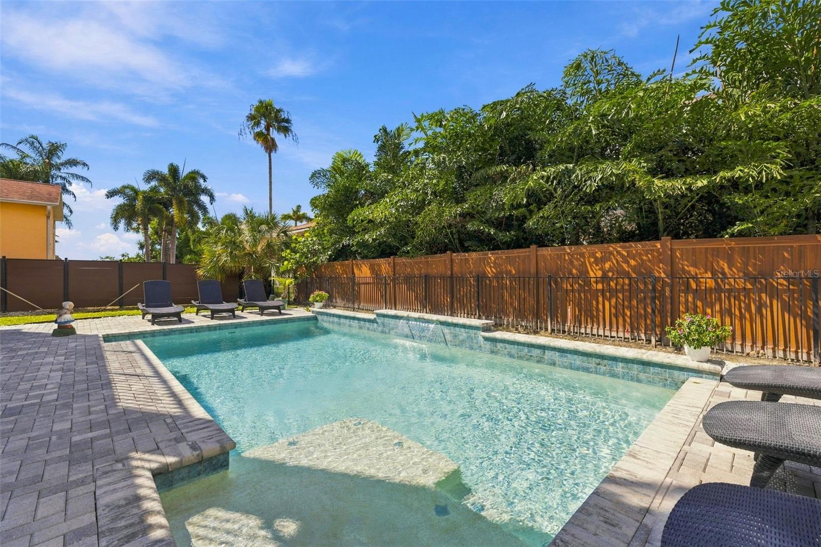 4001 42ND STREET S, St Petersburg, FL 33711