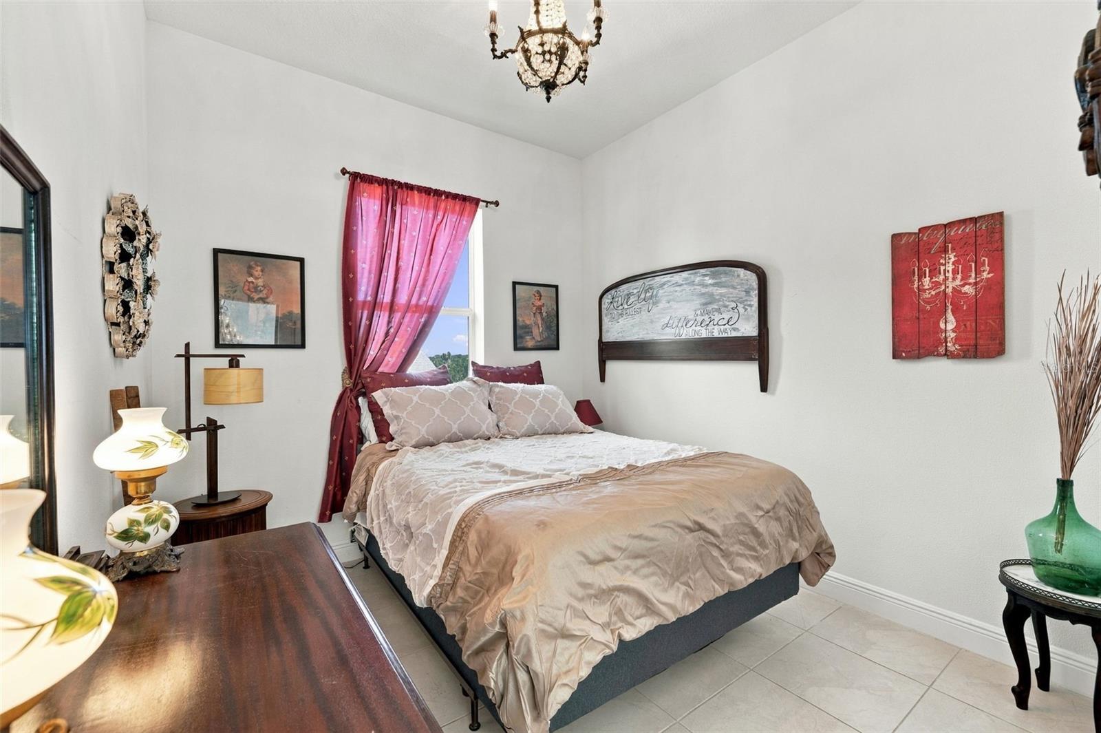 4001 42ND STREET S, St Petersburg, FL 33711