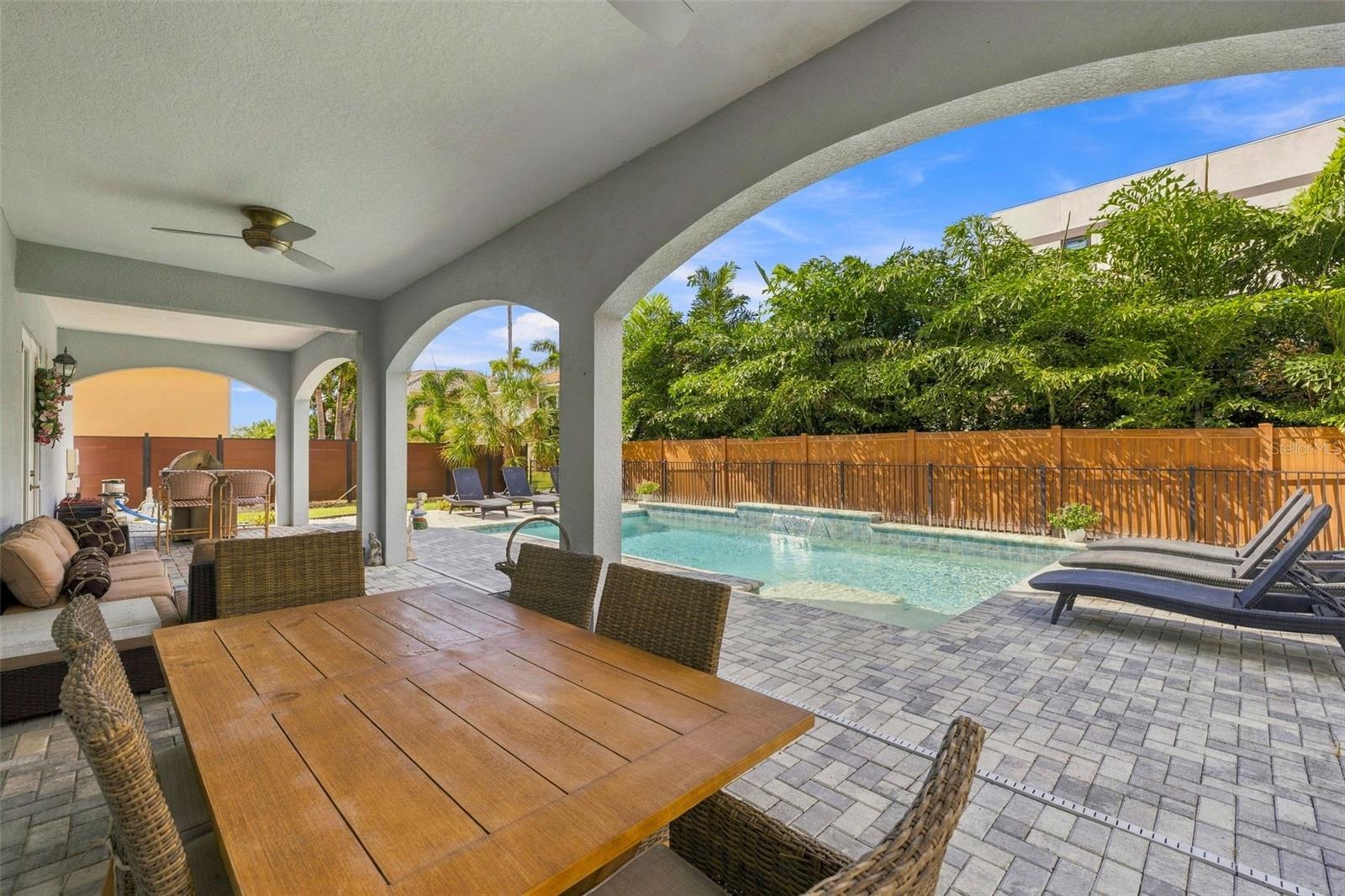 4001 42ND STREET S, St Petersburg, FL 33711