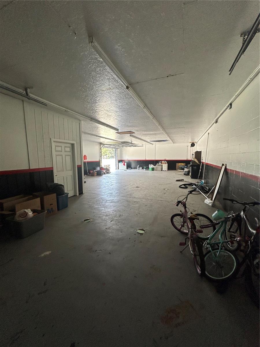 garage
