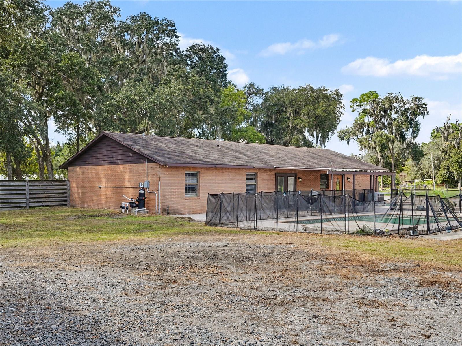 9001 SCALES RD, Lakeland, FL 33810