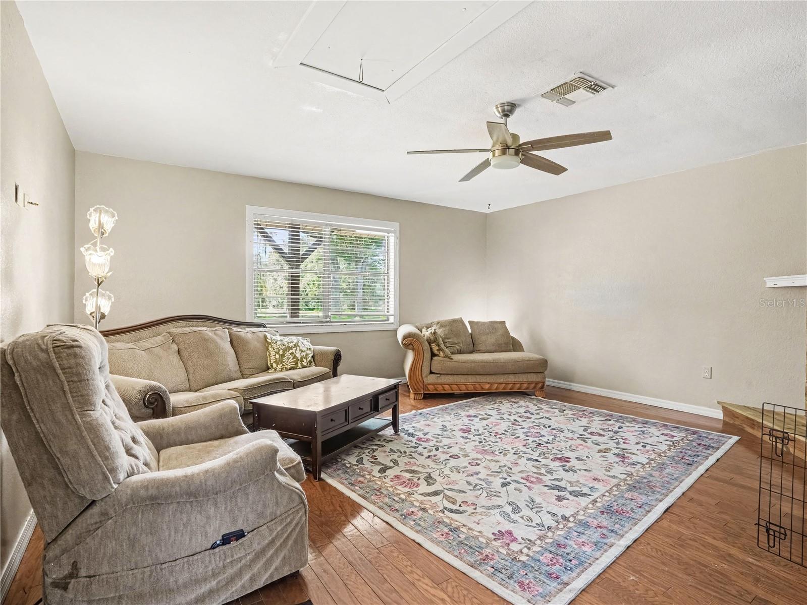 9001 SCALES RD, Lakeland, FL 33810 9001 SCALES RD, Lakeland, FL 33810