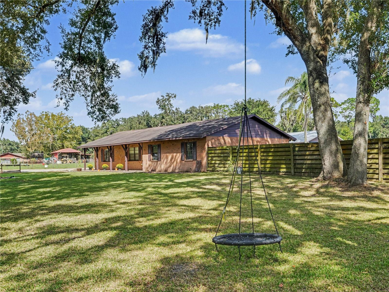 9001 SCALES RD, Lakeland, FL 33810 9001 SCALES RD, Lakeland, FL 33810