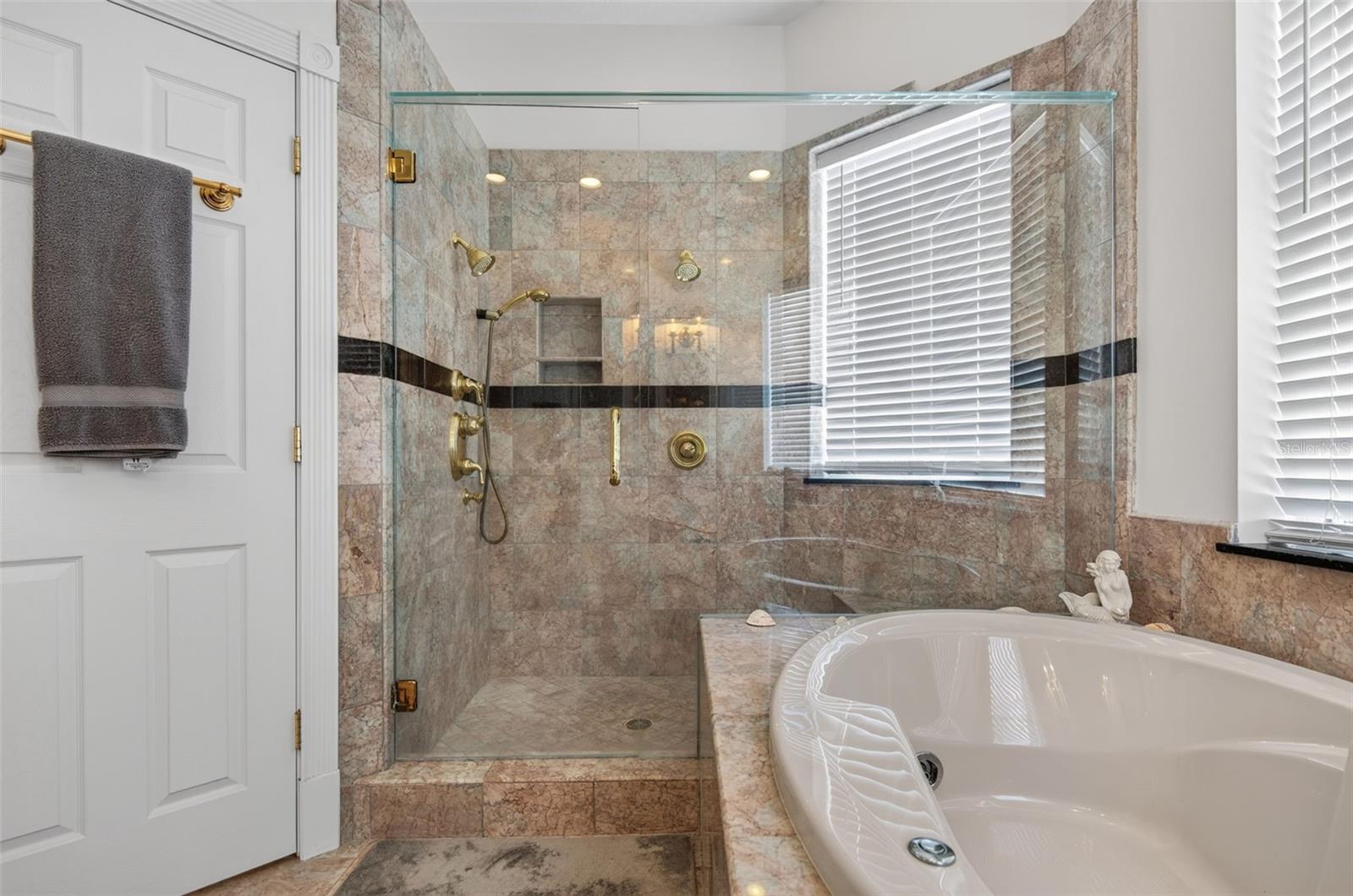 DUAL FAUCET SHOWER
