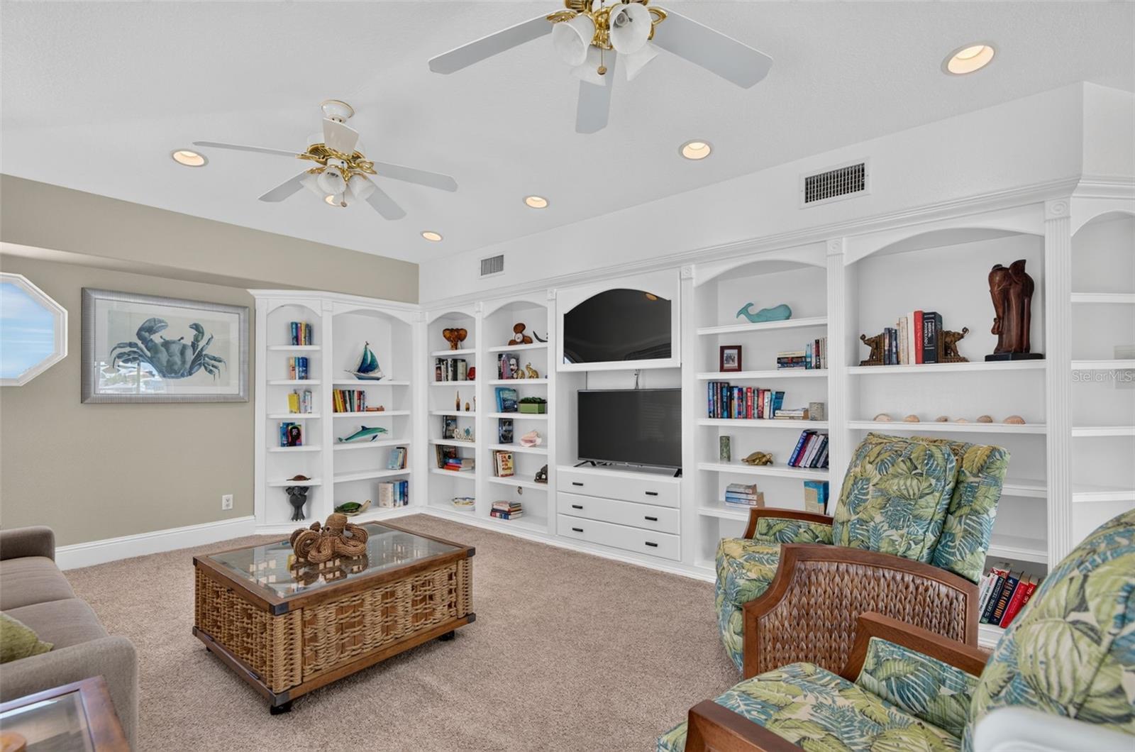 LOFT LIBRARY