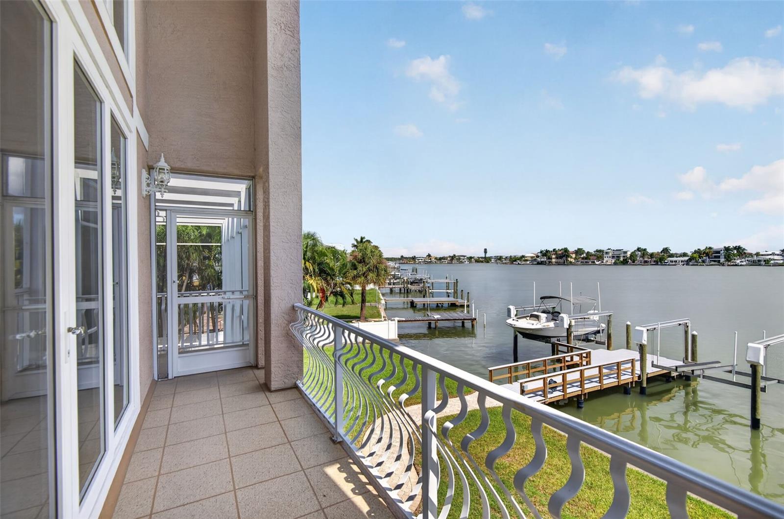 OPEN AIR BALCONY OFF FAMILY ROOM