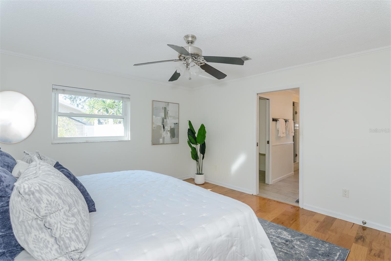 2977 AMBLEGLEN COURT, Clearwater, FL 33761