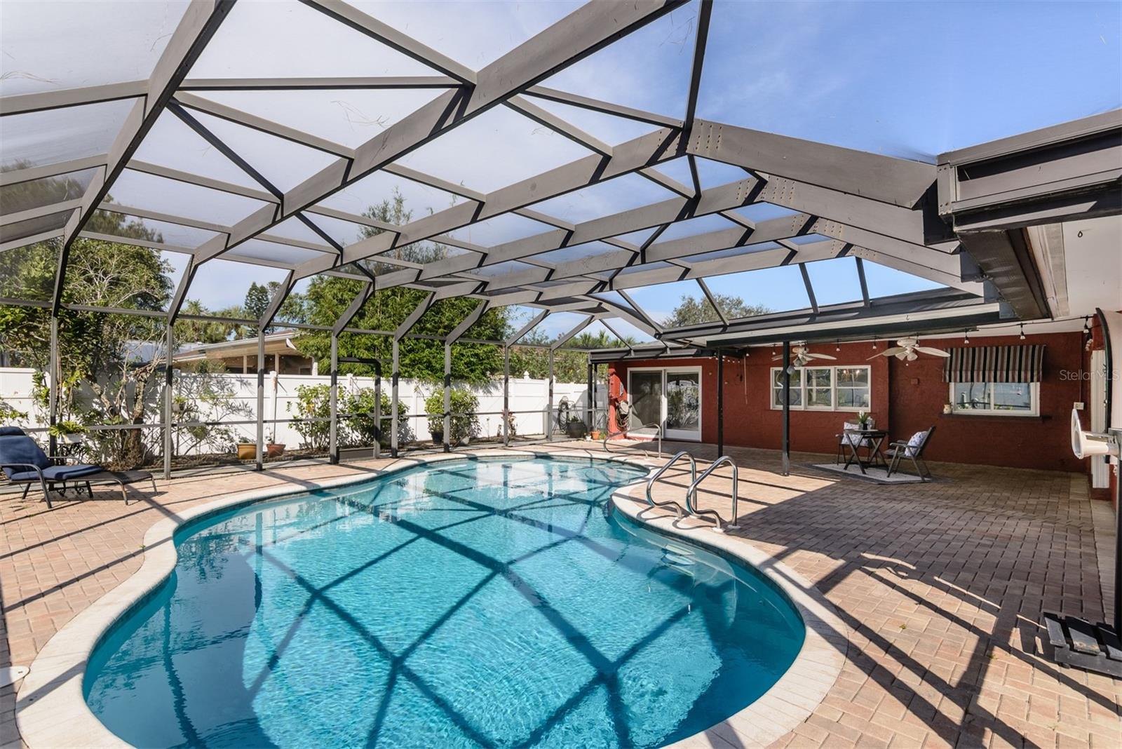 2977 AMBLEGLEN COURT, Clearwater, FL 33761