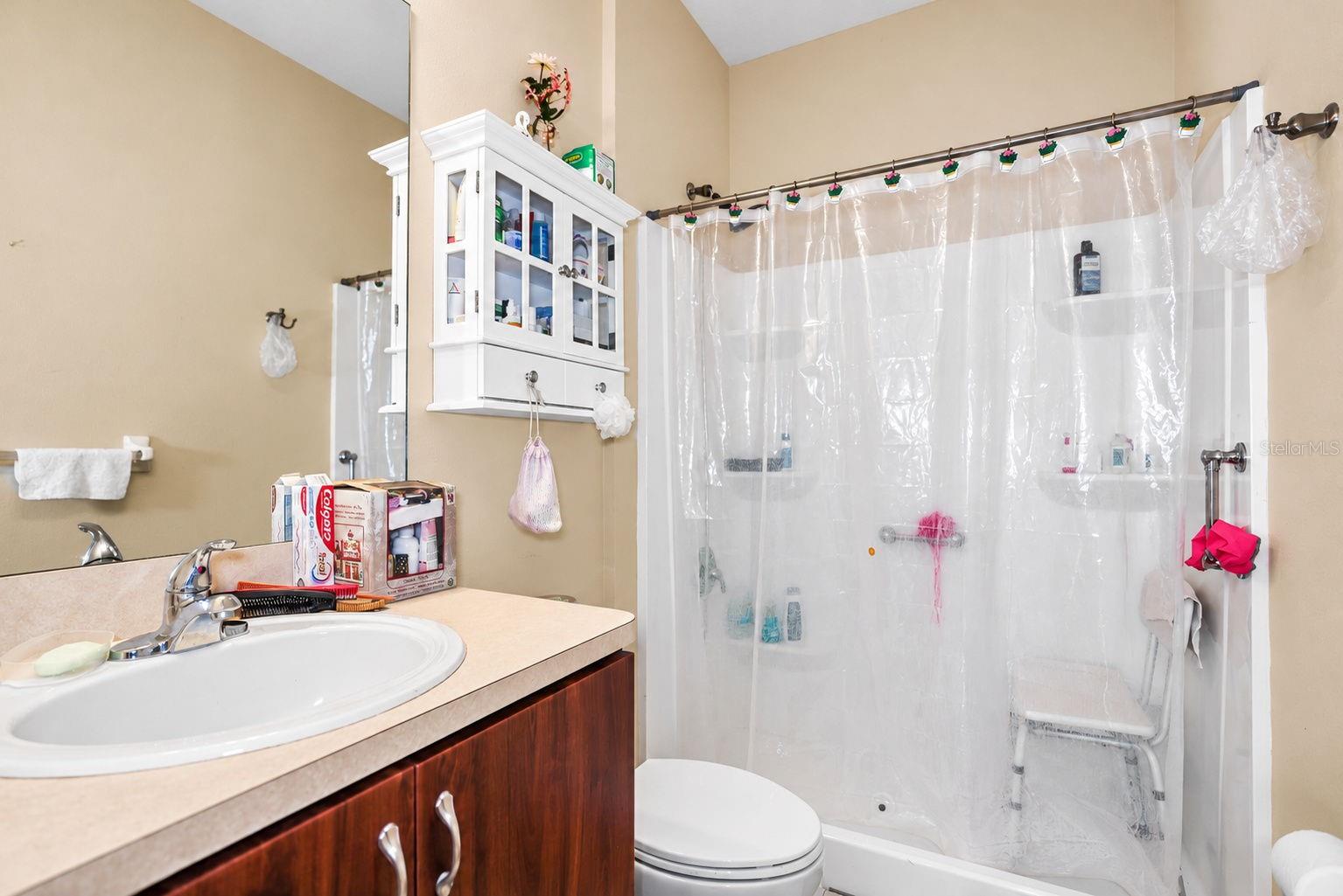8524 CORINTHIAN WAY, New Port Richey, FL 34654