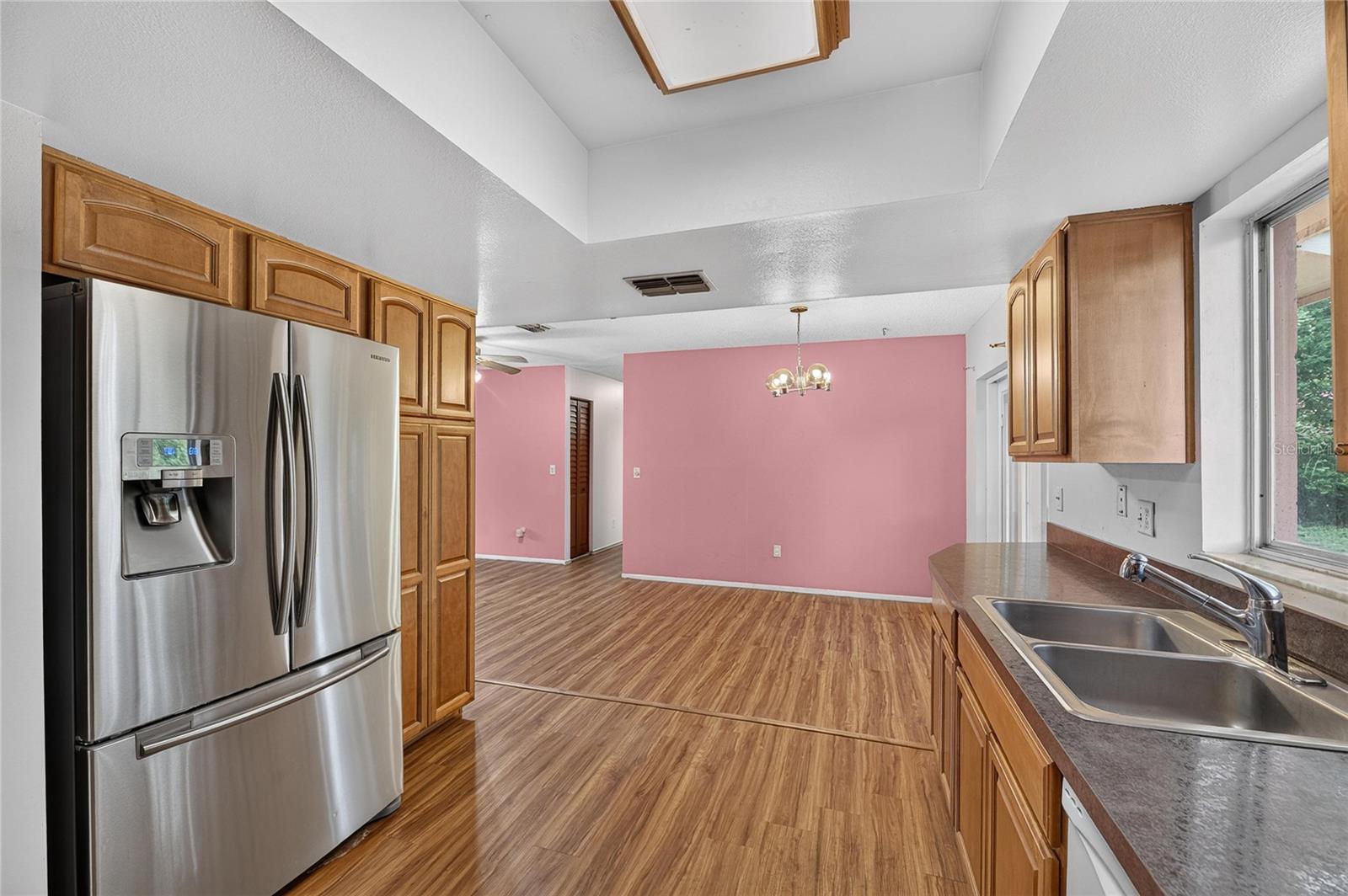 332 BRANDYWINE DRIVE, Valrico, FL 33594