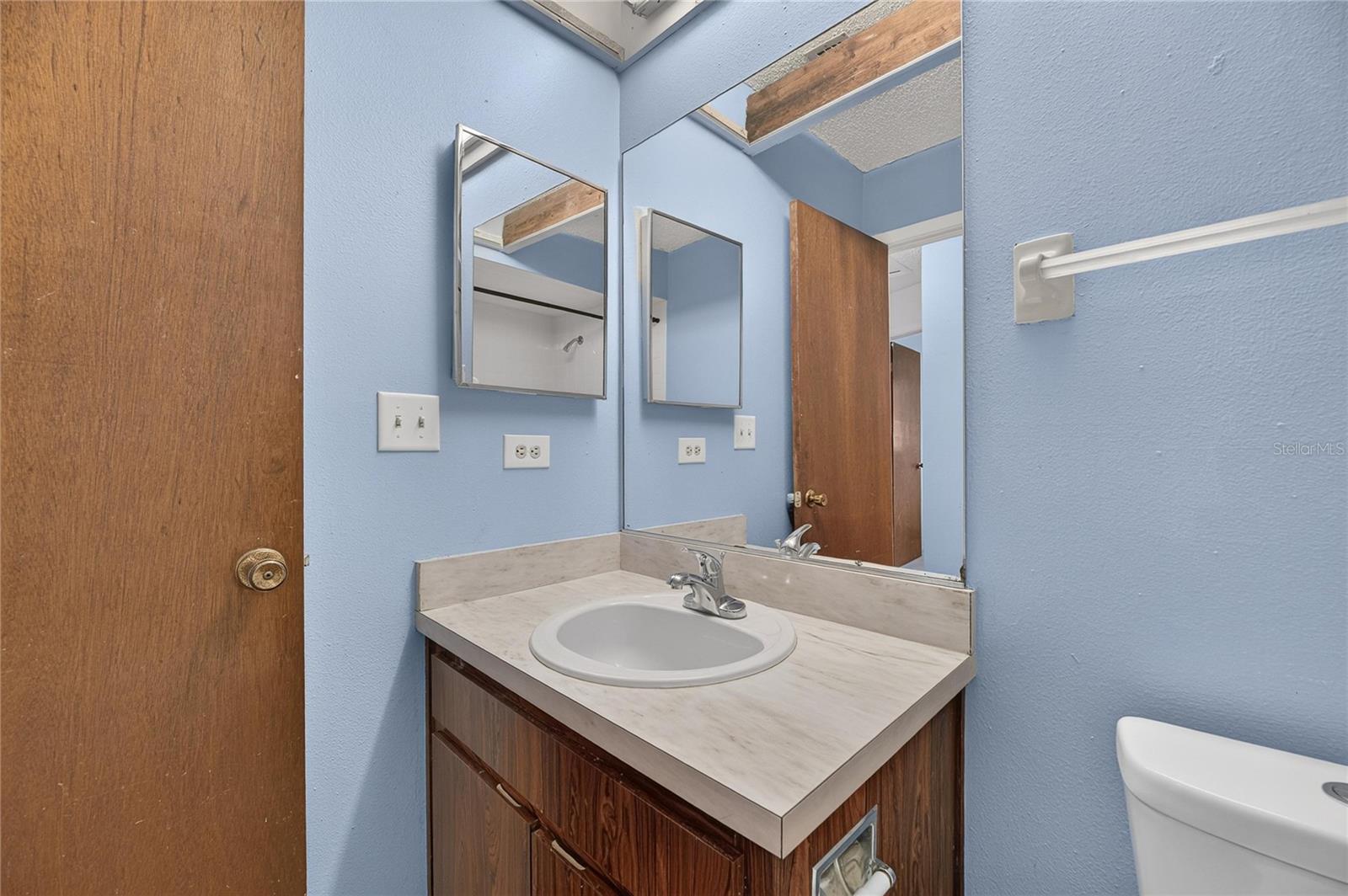 332 BRANDYWINE DRIVE, Valrico, FL 33594