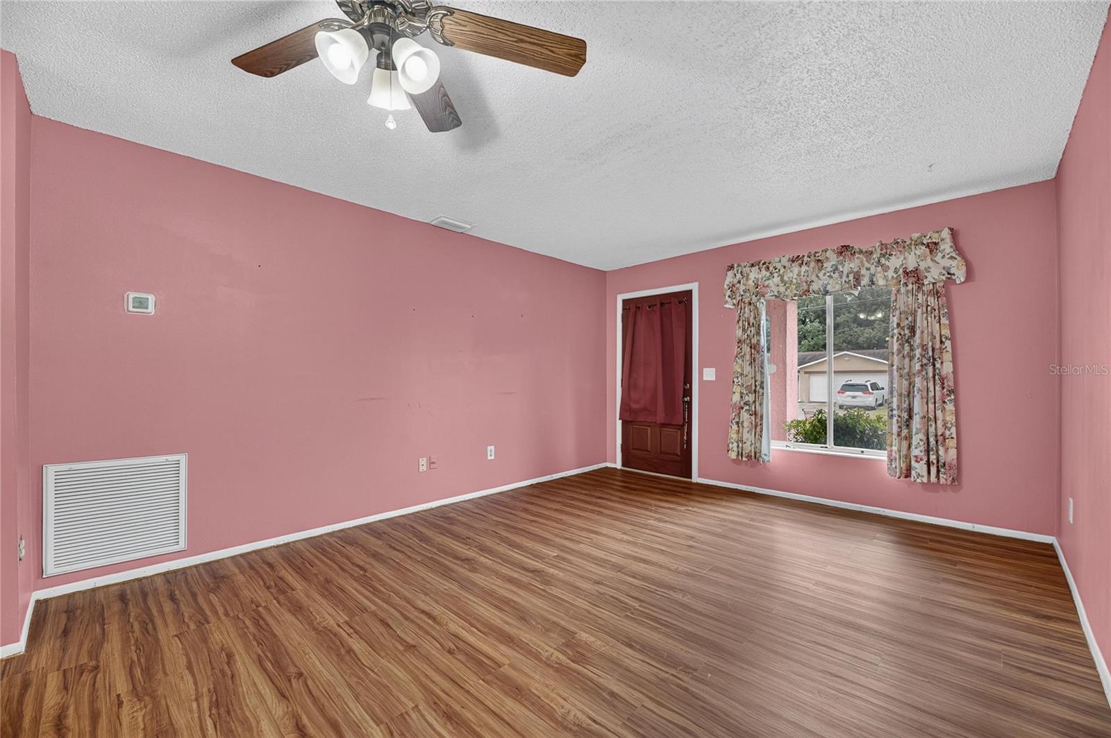 332 BRANDYWINE DRIVE, Valrico, FL 33594