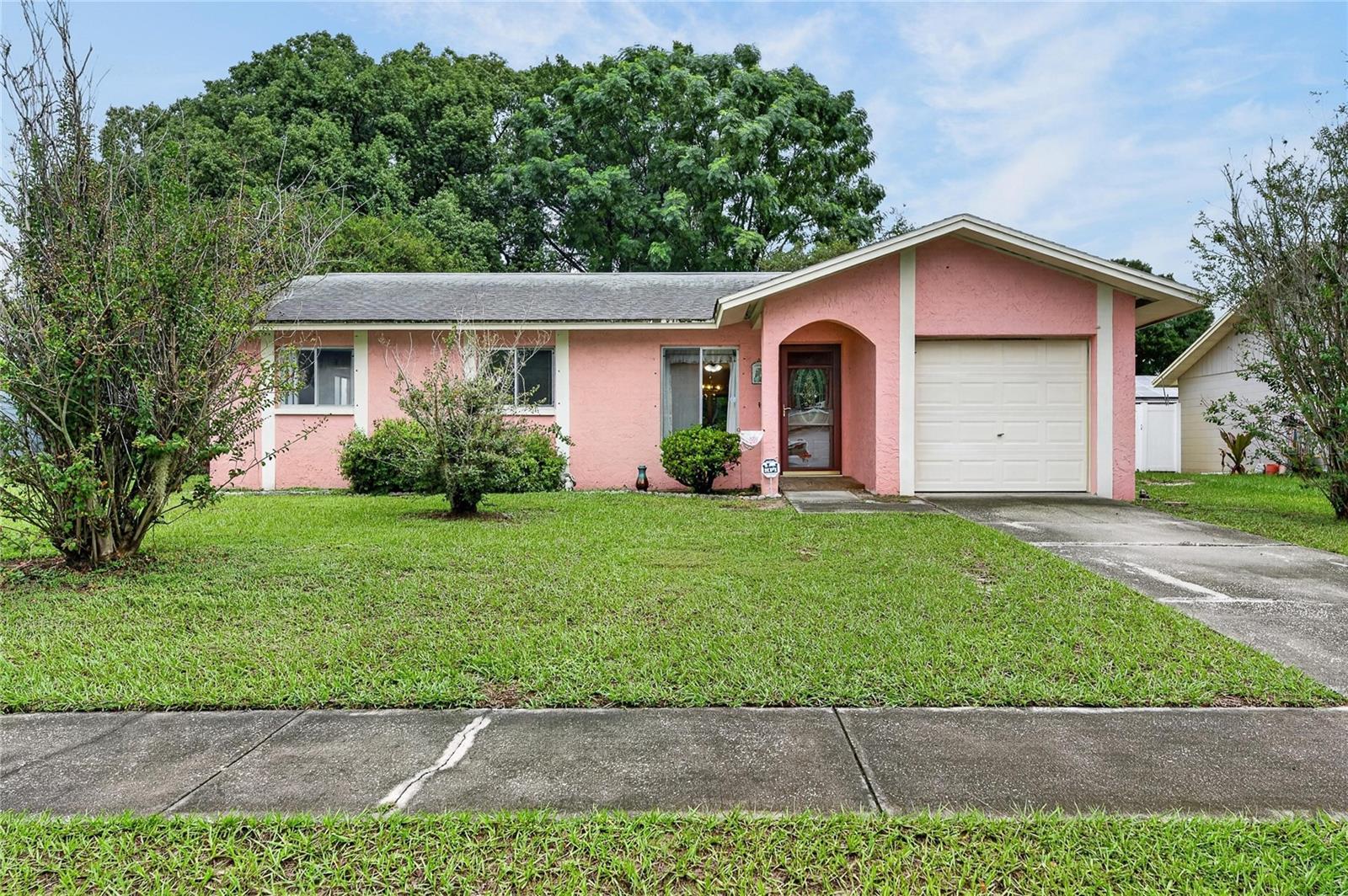 332 BRANDYWINE DRIVE, Valrico, FL 33594