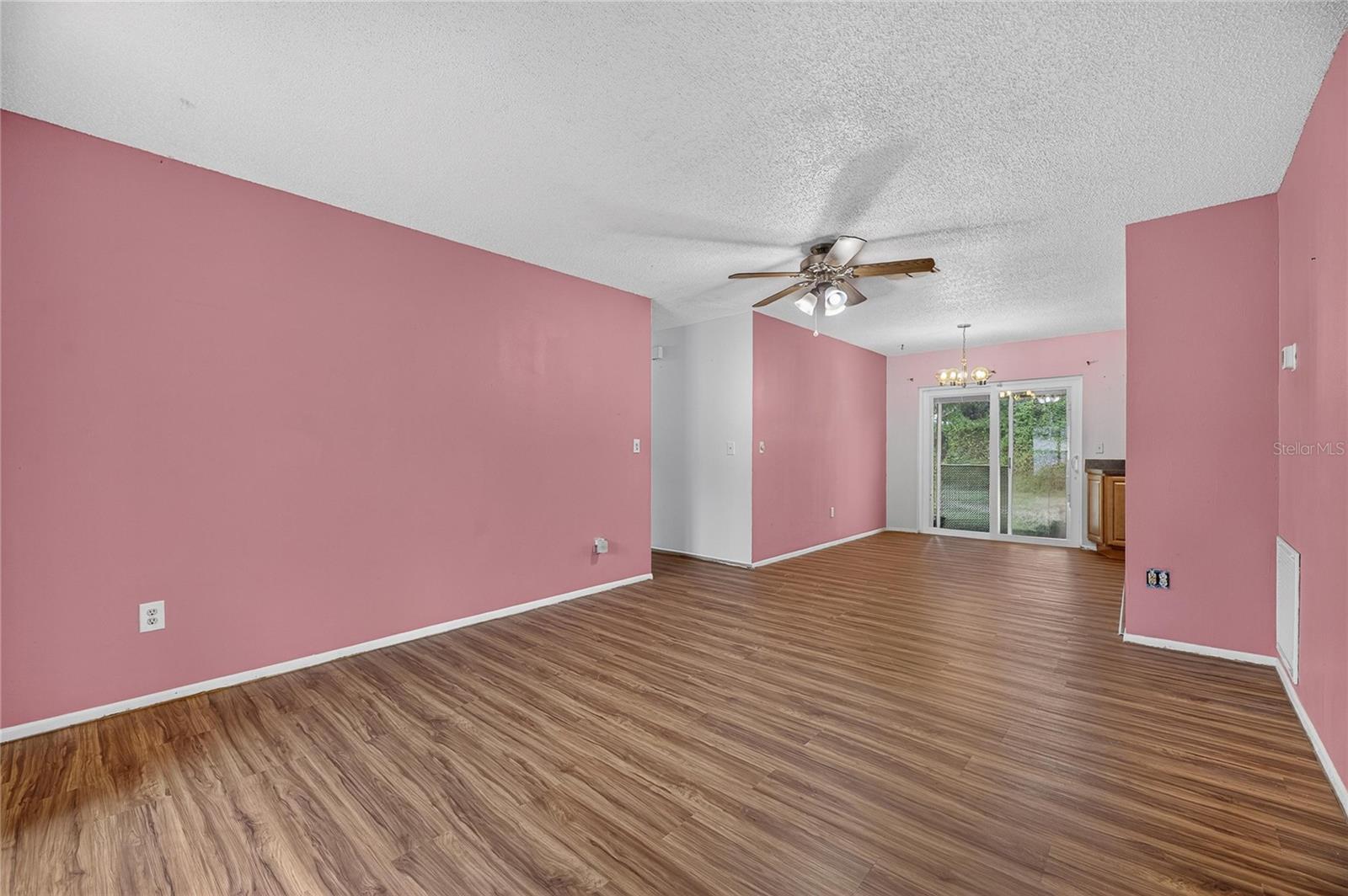 332 BRANDYWINE DRIVE, Valrico, FL 33594