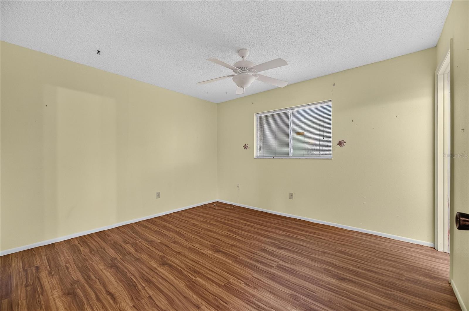 332 BRANDYWINE DRIVE, Valrico, FL 33594