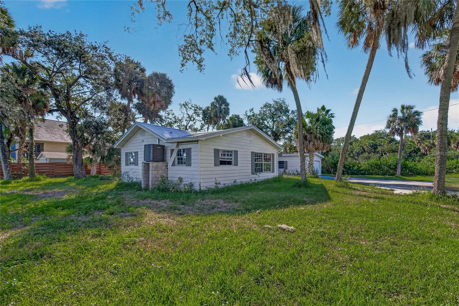 512 S 51ST STREET, Tampa, FL 33619