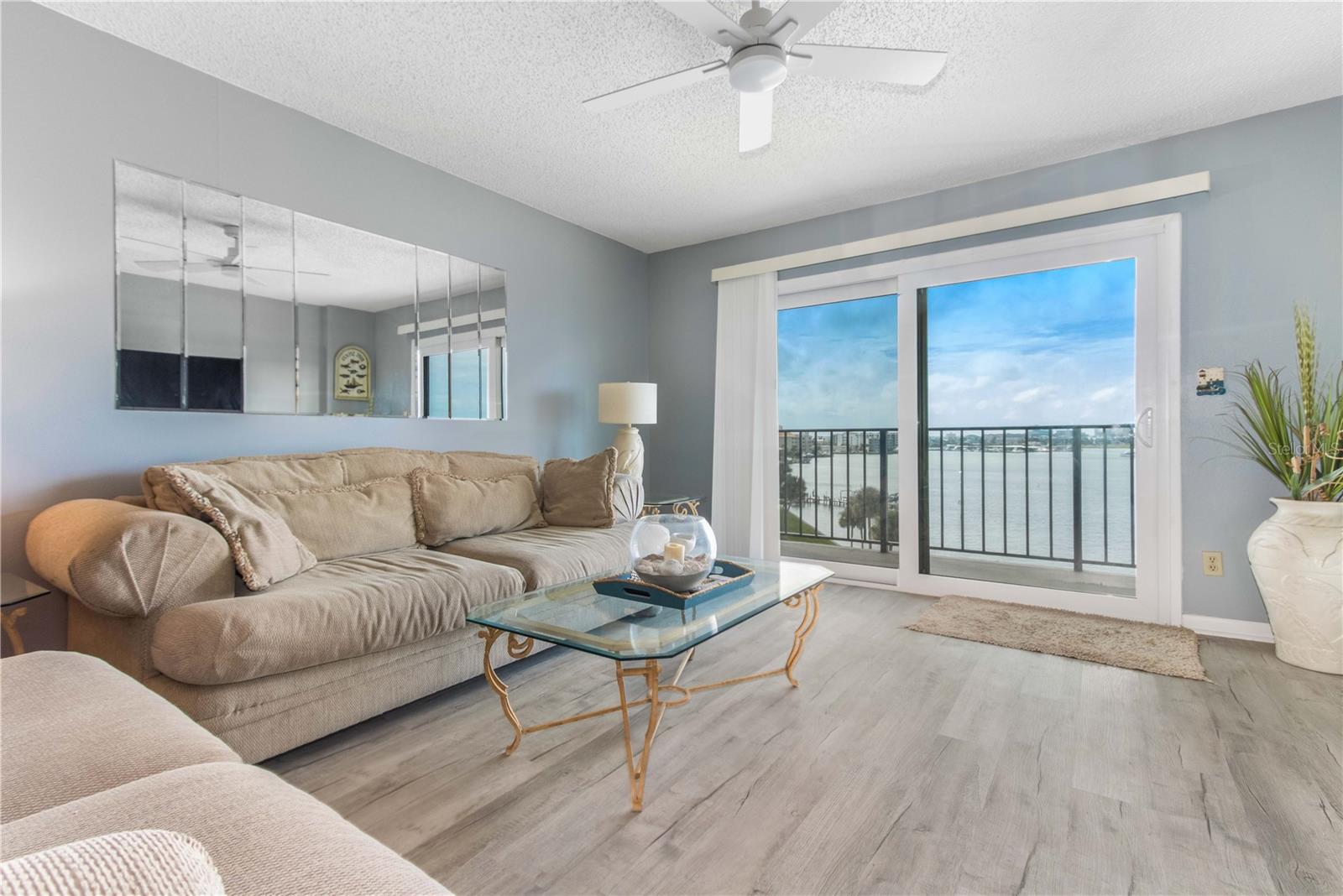 650 ISLAND WAY, #602, Clearwater, FL 33767